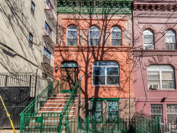811 E 168th Street, Bronx, NY 10459