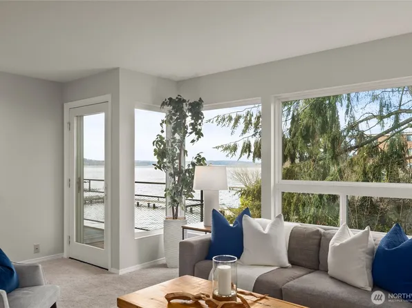 6201 Lake Washington Boulevard NE #206, Kirkland, WA 98033