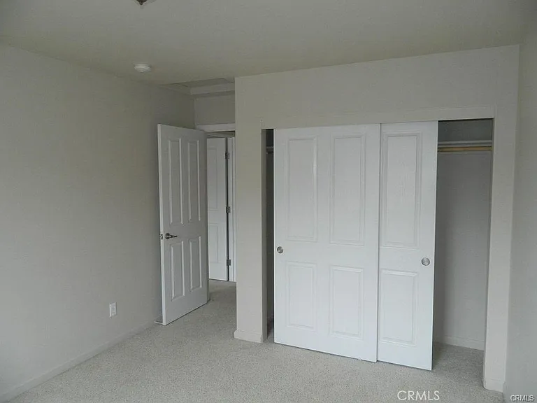 1093 Belridge St — Photo 17