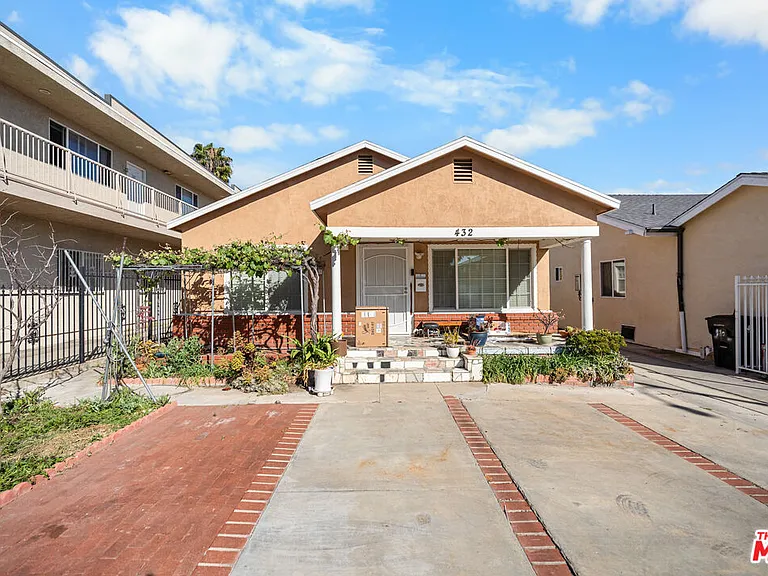 432 N Harvard Blvd — Photo 12