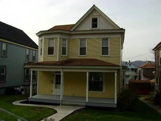 101 Carmel Rd photo 1