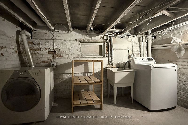 Toronto House for rent - 2 Bedrooms — photo 12