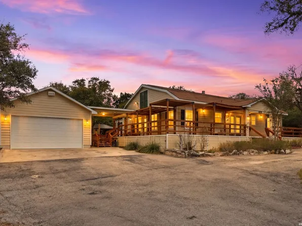 423 Las Hadas, Spring Branch, TX 78070