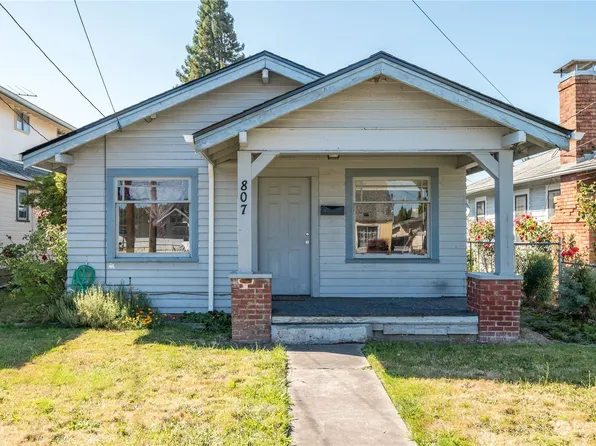 807 S 5th Avenue, Kelso, WA 98626
