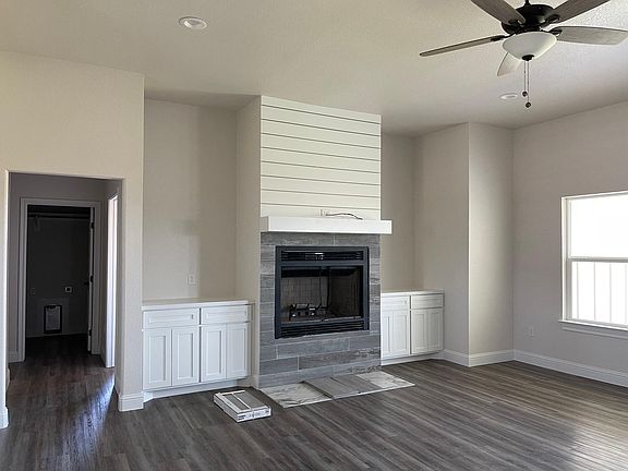2nd image of 7401 Olive Grove Ave