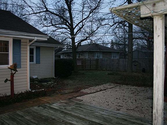 5th image of 1721 W Godfrey Ave