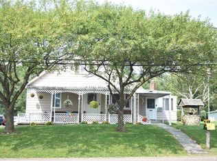 346 E 3rd St, Wind Gap, PA 18091