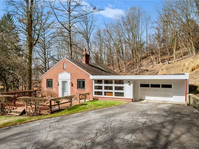 529 Sycamore Rd, Sewickley, PA, 15143