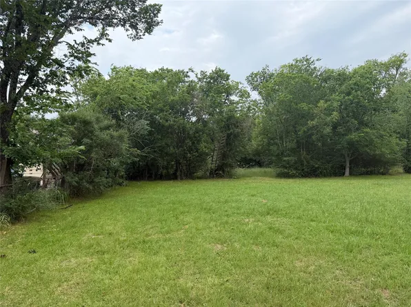 1118 Norris St, Commerce, TX 75428