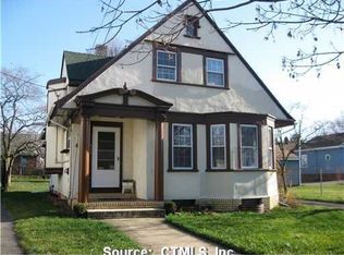 465 Pine Rock Ave, Hamden, CT 06514