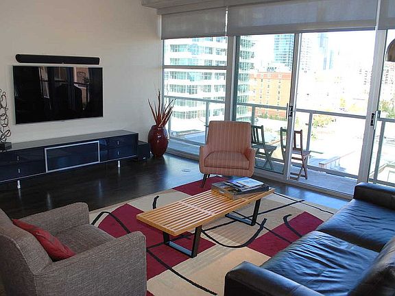 4th image of 1620 S Michigan Ave Unit 705