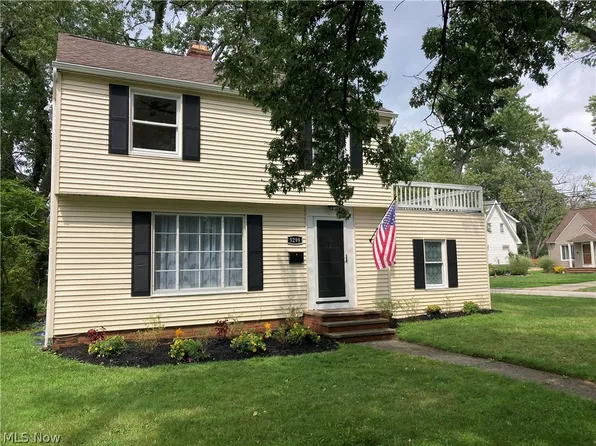 5299 Haverford Dr, Lyndhurst, OH 44124