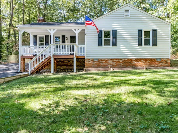 3434 Castlebury Dr, Chester, VA 23831