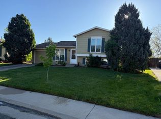 1576 S Sedalia St, Aurora, CO 80017