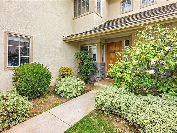 3rd image of 23895 Lake Vista Rd