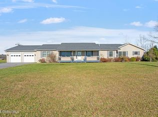 206 Mosher Rd, Amsterdam, NY 12010