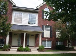3140 Promenade Cir, Ann Arbor, MI 48108