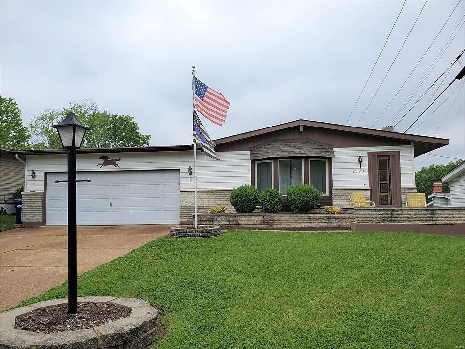 1st image of 2823 Redstone Dr