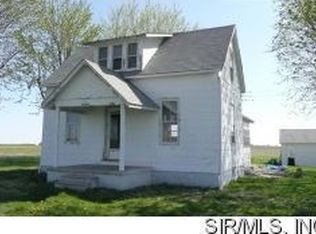 900 Chestnut Rd, Saint Jacob, IL 62281