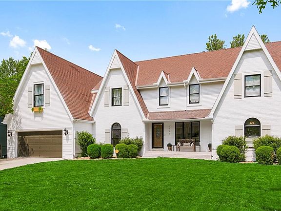 4th image of 1520 Princeton Cir