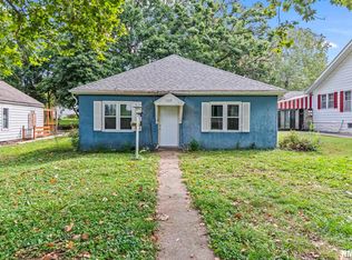 1328 N Ledlie Ave, Springfield, IL 62702
