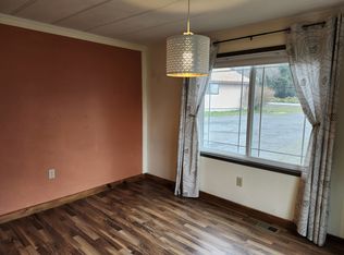 970 Indian Creek Rd UNIT 2, Hood River, OR 97031