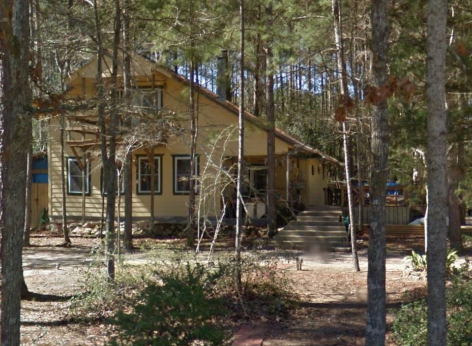 1st image of 15529 Forest Dr