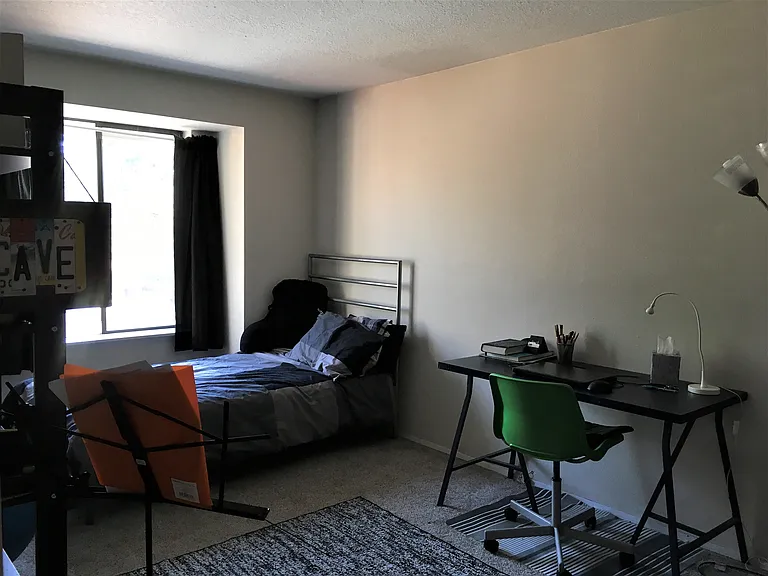 1614 NE Cackler Ln — Photo 12