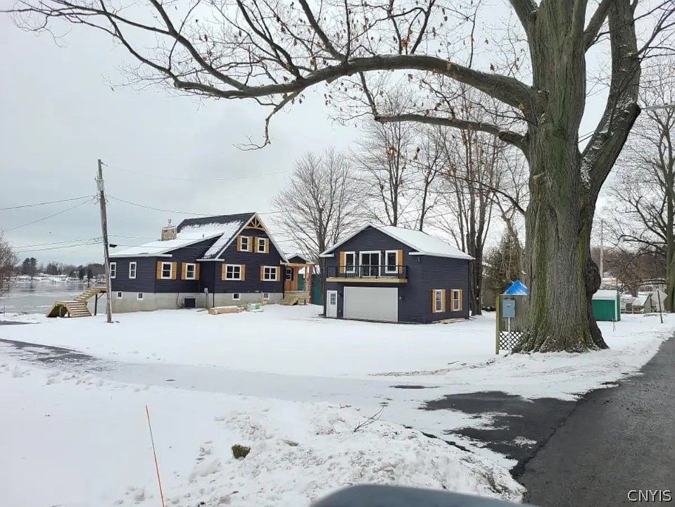 1st image of 14669 Fancher Ave