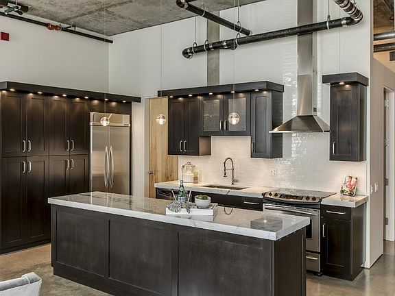 3rd image of 750 S 2nd St APT 505