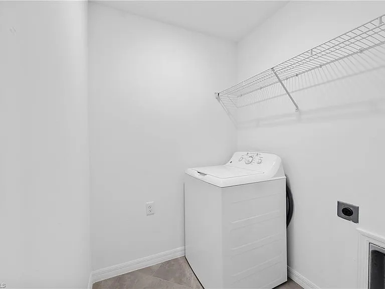 5445 Double Eagle Cir #3011 — Photo 16