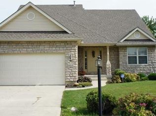 8819 Winston Farm Ln, Dayton, OH 45458