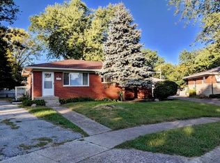 5332 Meadowood Dr, Indianapolis, IN