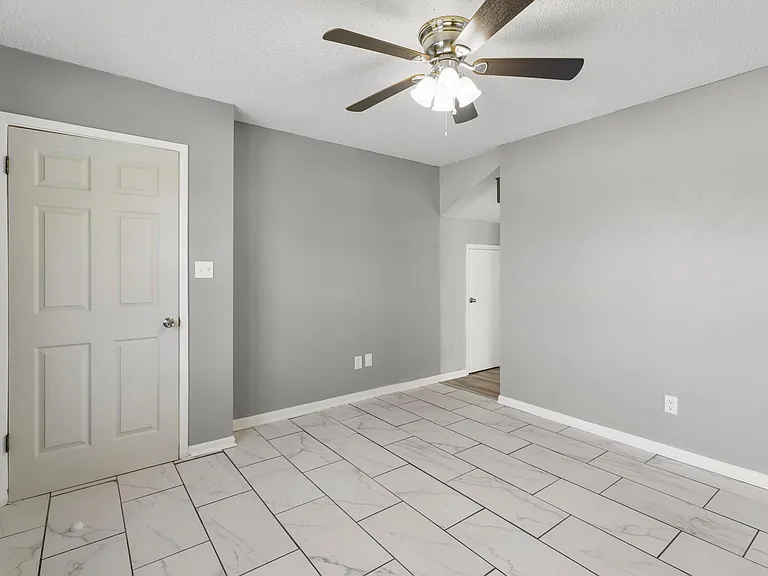 8331 Gardenia Cir #1 — Photo 5