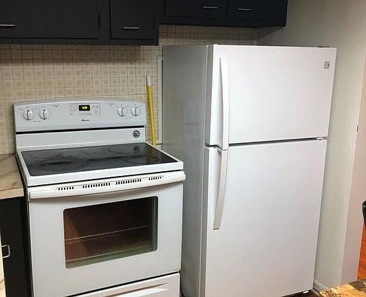 new stainless flat top installed 9 months ago since this picture