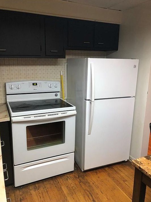 new stainless flat top installed 9 months ago since this picture
