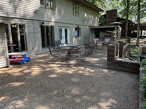 4th image of 1480 Betty Jean St