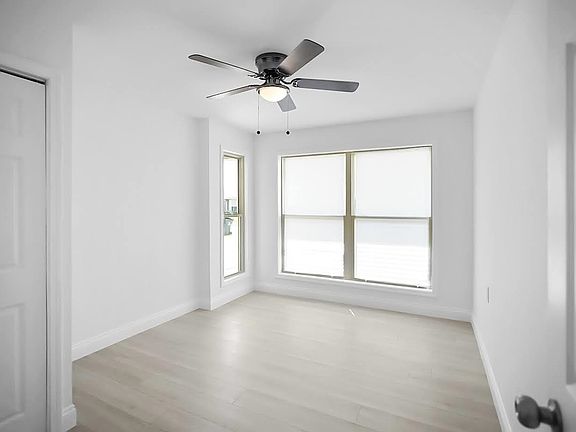 5th image of 5 Mary Hughes Cir