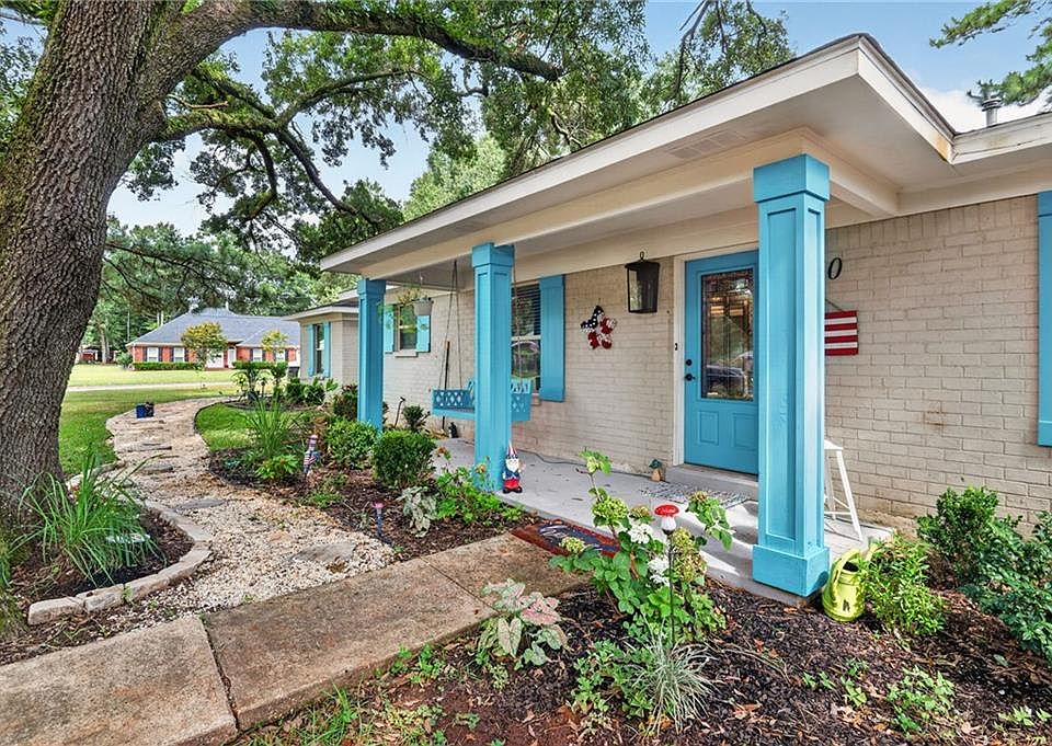 1st image of 4250 Camellia Cir W