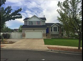 669 W Kit Carson Cir, Centerville, UT 84014