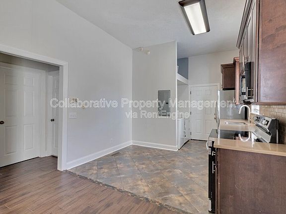5th image of 419 E 31st St