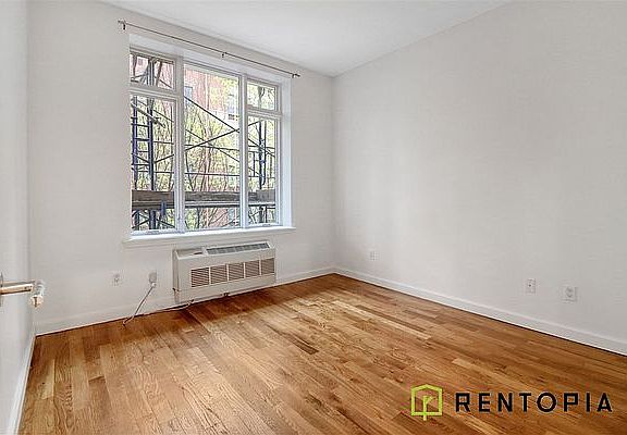 5th image of 330 E 119th St #3B