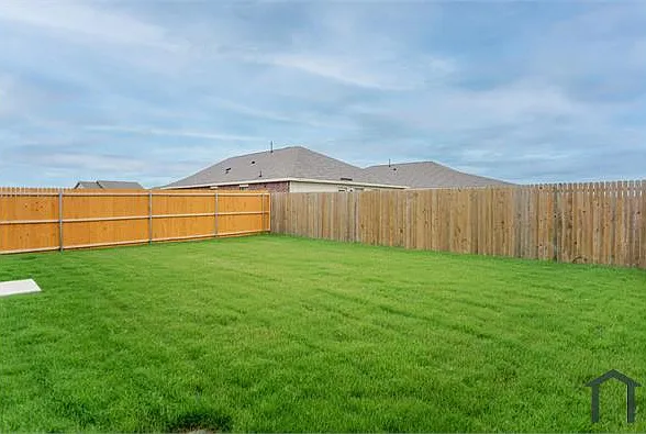 1419 Merlin Bluff St — Photo 24
