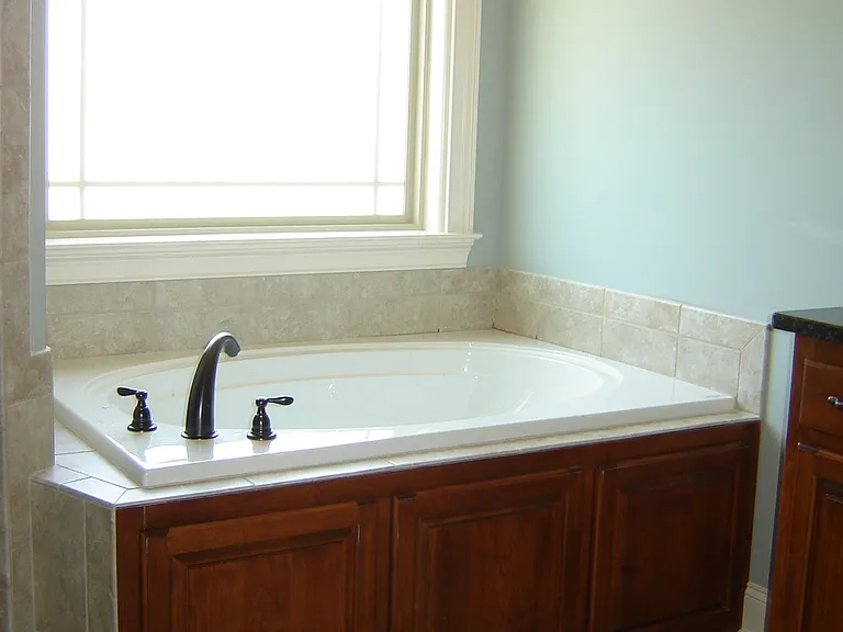 2548 Waterhaven Dr — Photo 17