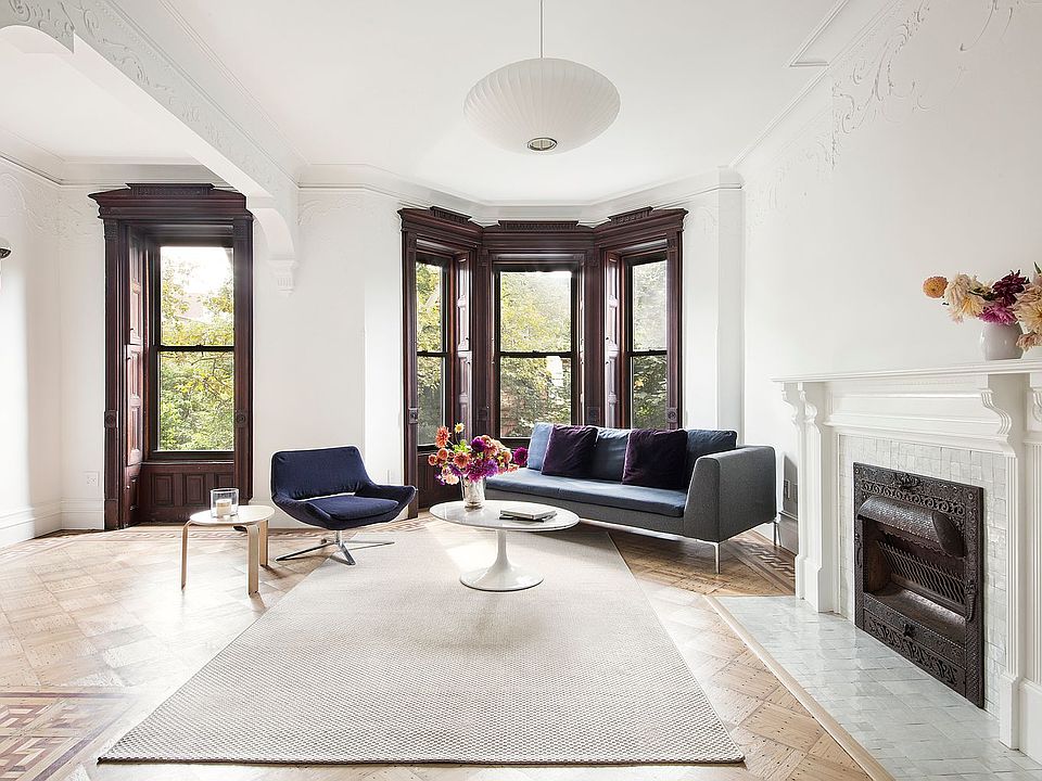 1st image of 503 1st St #2