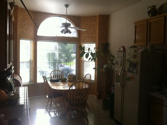 Kitchen/nook area