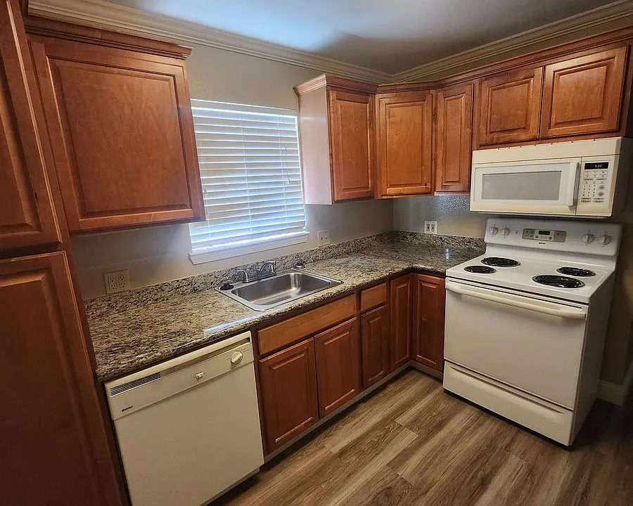 Stonecreek Apartments