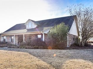2306 W Lenington Rd, Sallisaw, OK 74955