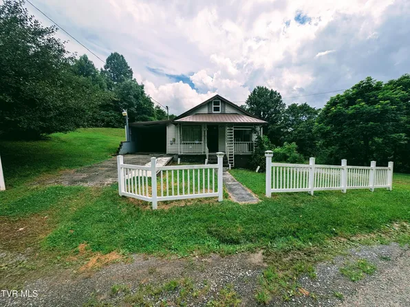 2005 Dc Caney Ridge Rd, Clintwood, VA 24228