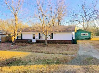 572 W 6th St, Booneville, AR 72927